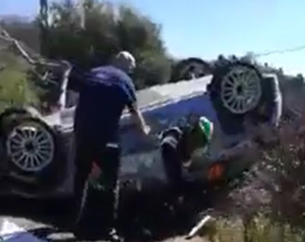 Rally di Corsica, pauroso incidente di un equipaggio messinese