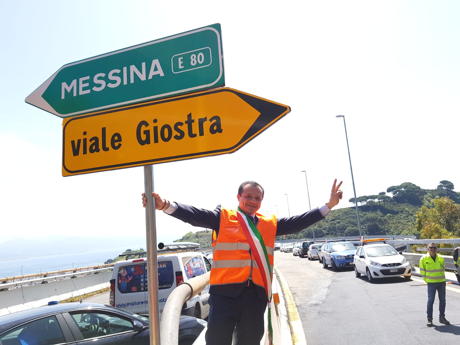 Ex Province, De Luca propone la marcia della dignità