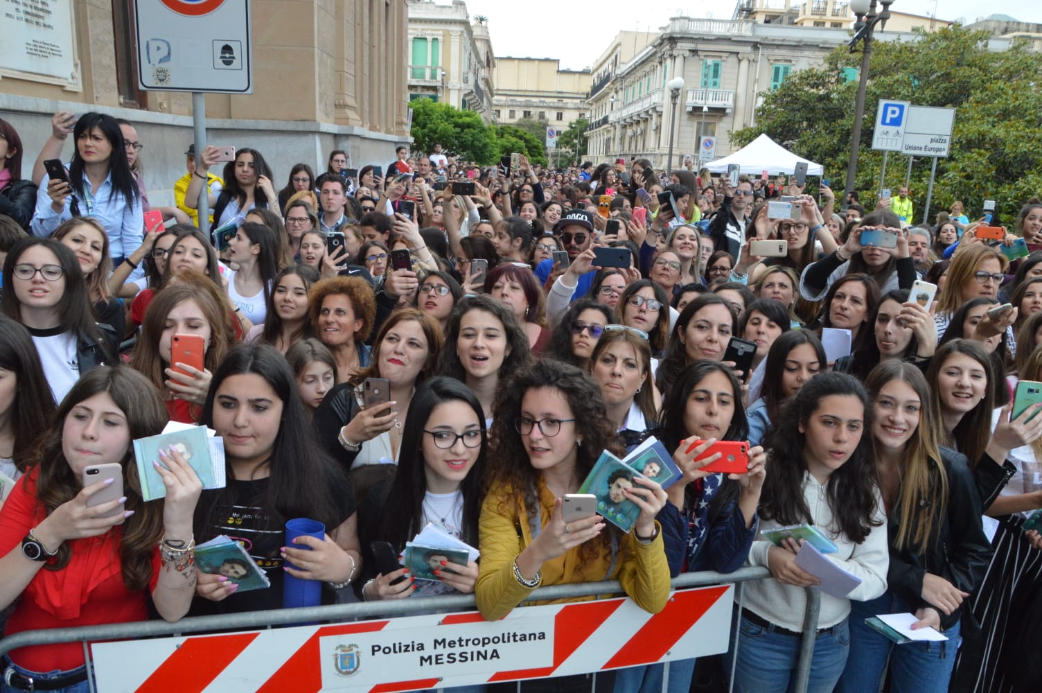 Messina in delirio per Alberto. LA GALLERY DI VILLARI
