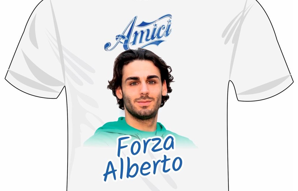 Amici, domani a Piazza Cairoli in regalo la maglia celebrativa di Alberto