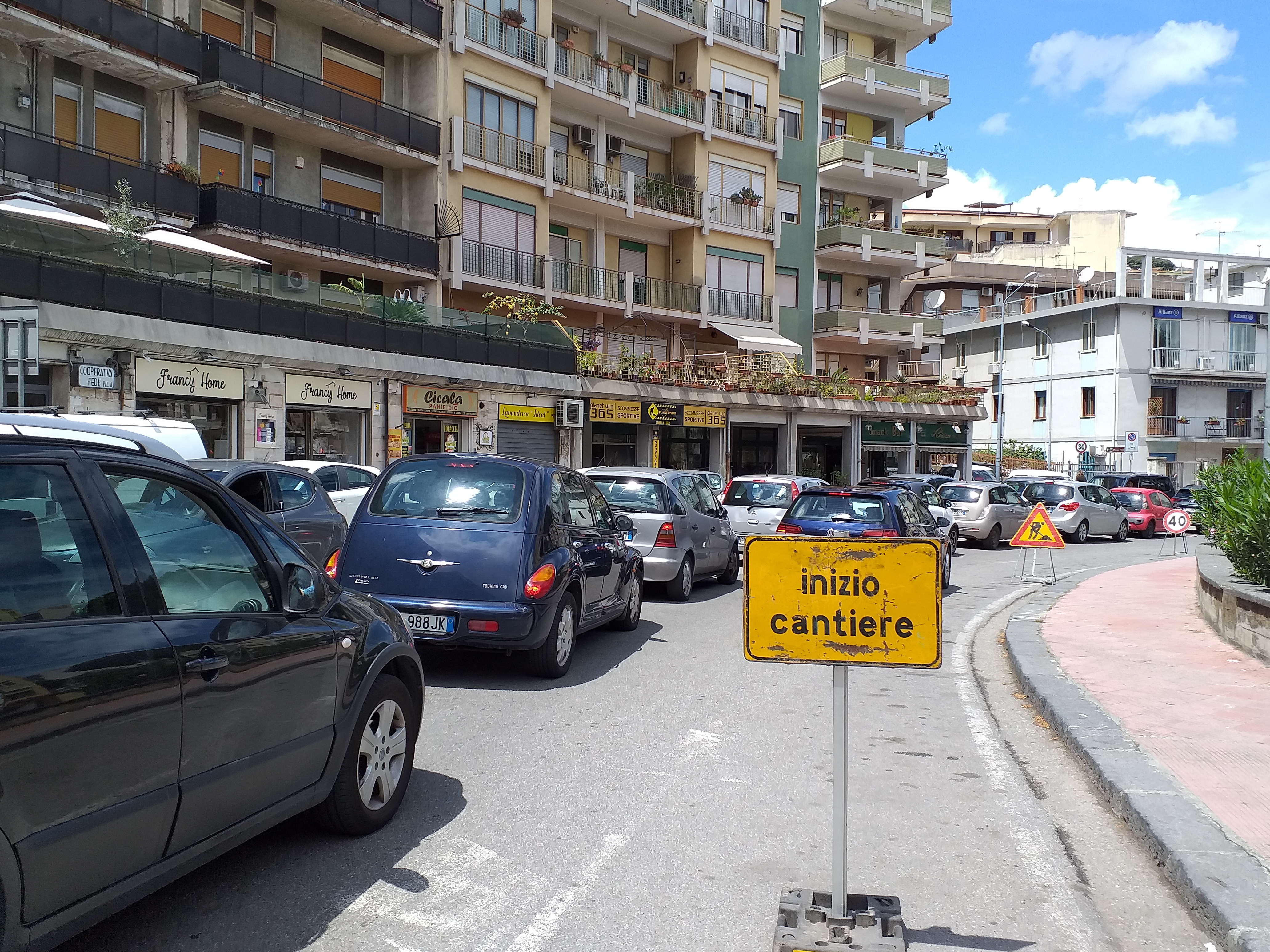 Chiusa la galleria S. Jachiddu: è caos