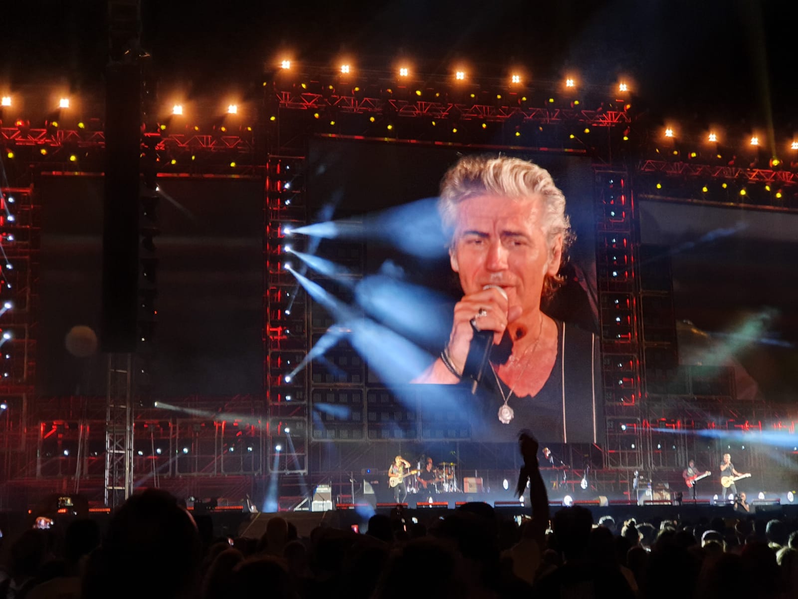 Messina si scalda: due concerti di Ligabue al PalaRescifina.  Viabilità e parcheggi
