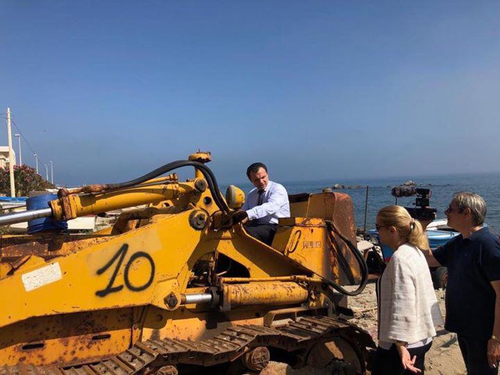 Bonificato il litorale di Acqualadroni, sequestrato anche un trattore