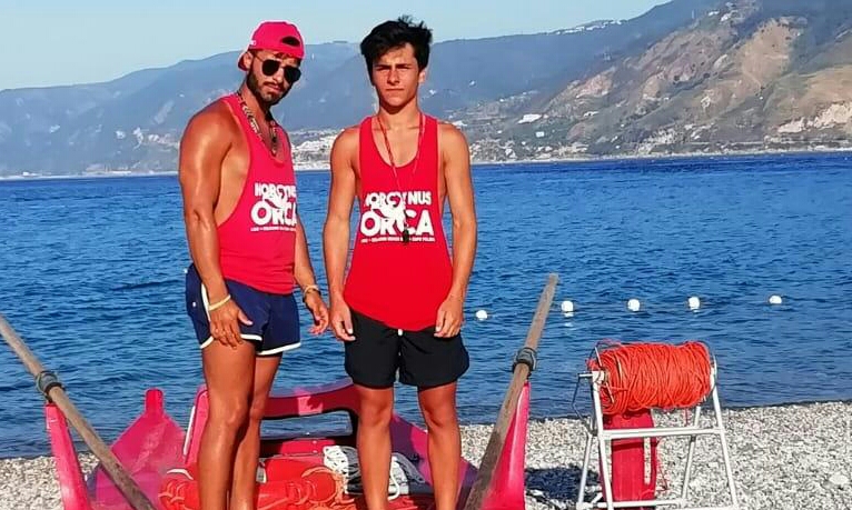 Cane e padrone in difficoltà salvati al largo di Torre Faro