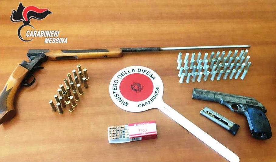 Detenzione di sostanze stupefacenti ed armi, 31enne finisce in manette