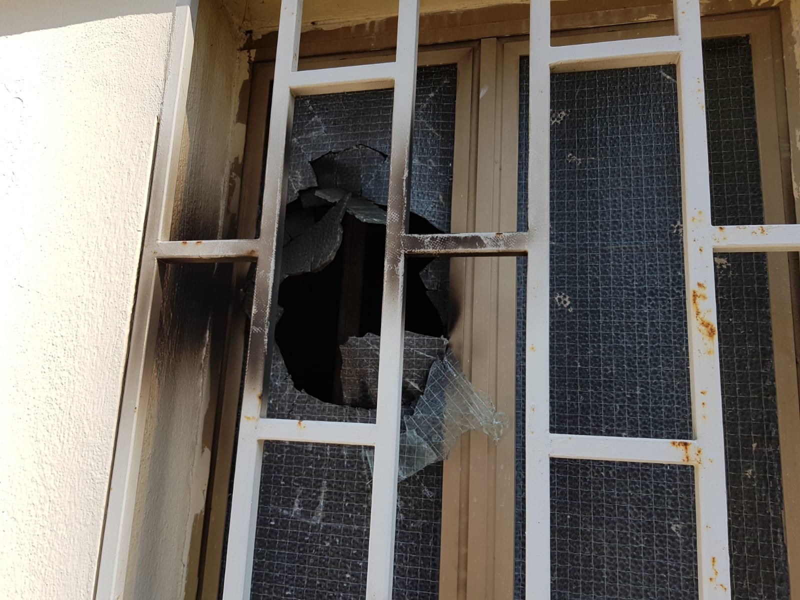 Cimitero, vandalizzato l'impianto di videosorveglianza