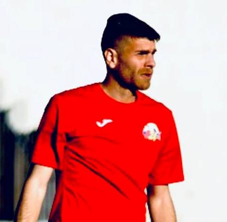 Il difensore Aiello si accorda col Fiumedinisi