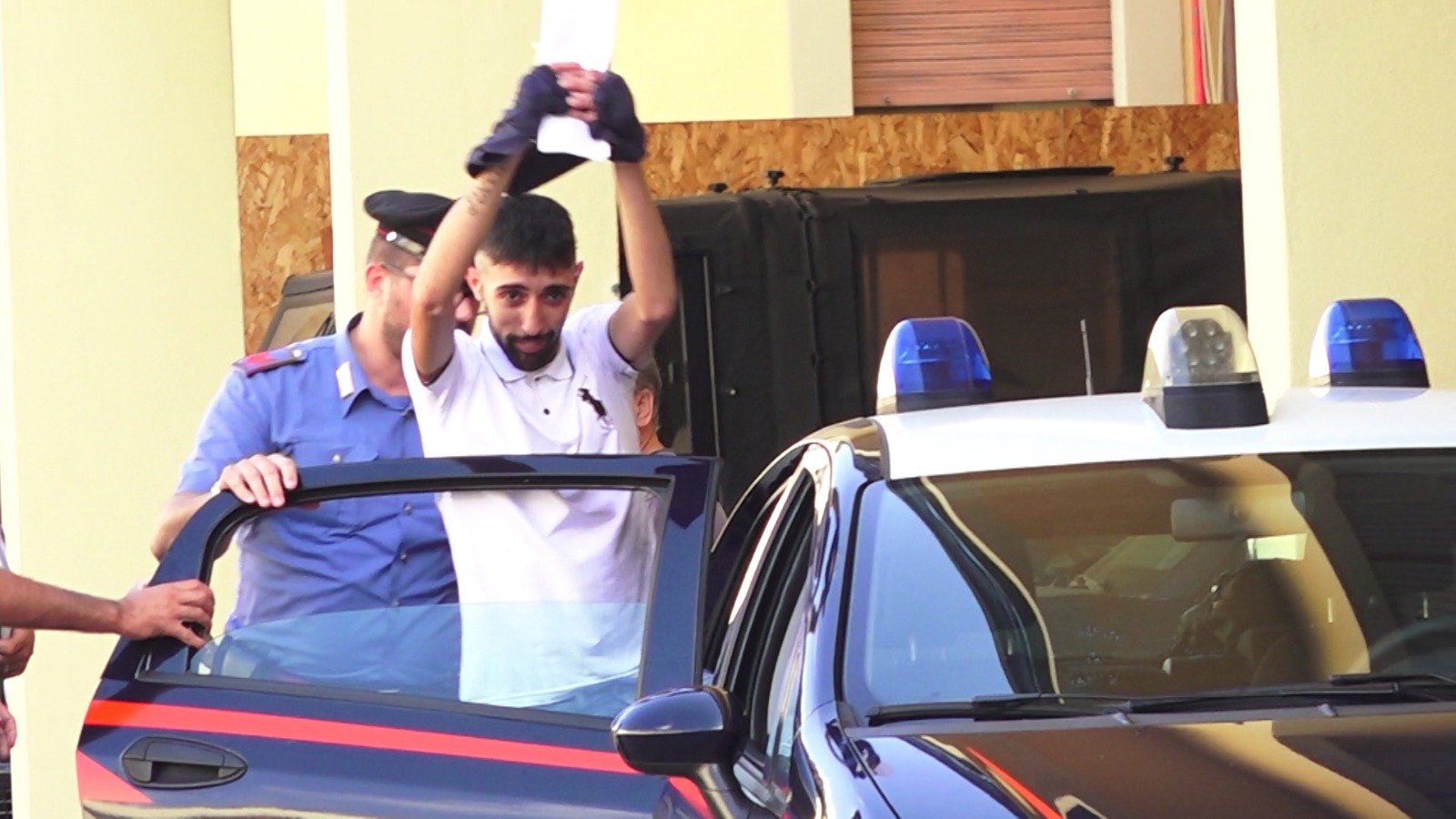 Tentato omicidio, due arresti dei carabinieri