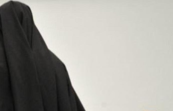 Dolori al ventre, suora va in ospedale e scopre di essere incinta
