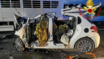 Incidente nel Siracusano: muoiono tre messinesi