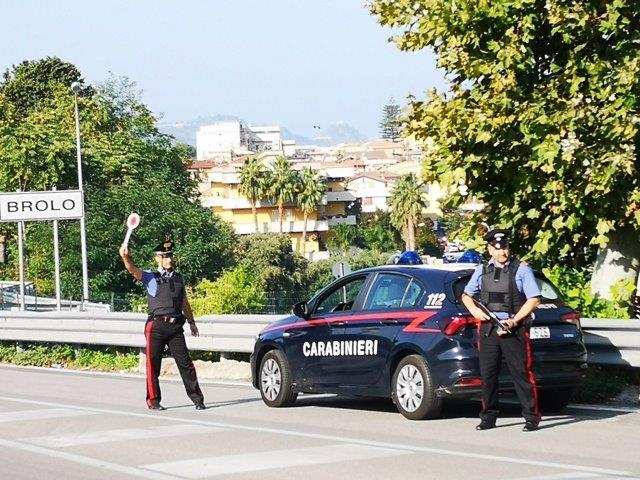 Rapinarono 90enne, arrestati dai carabinieri