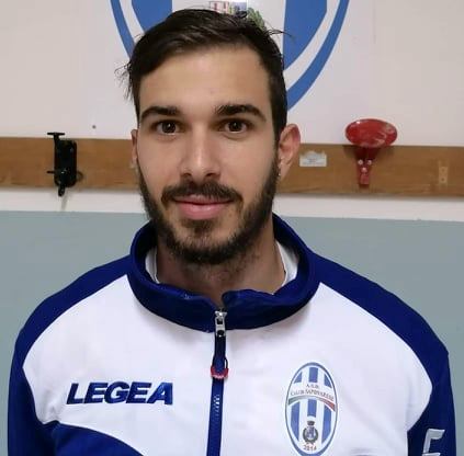 L'esterno sinistro Mavilia passa alla Saponarese