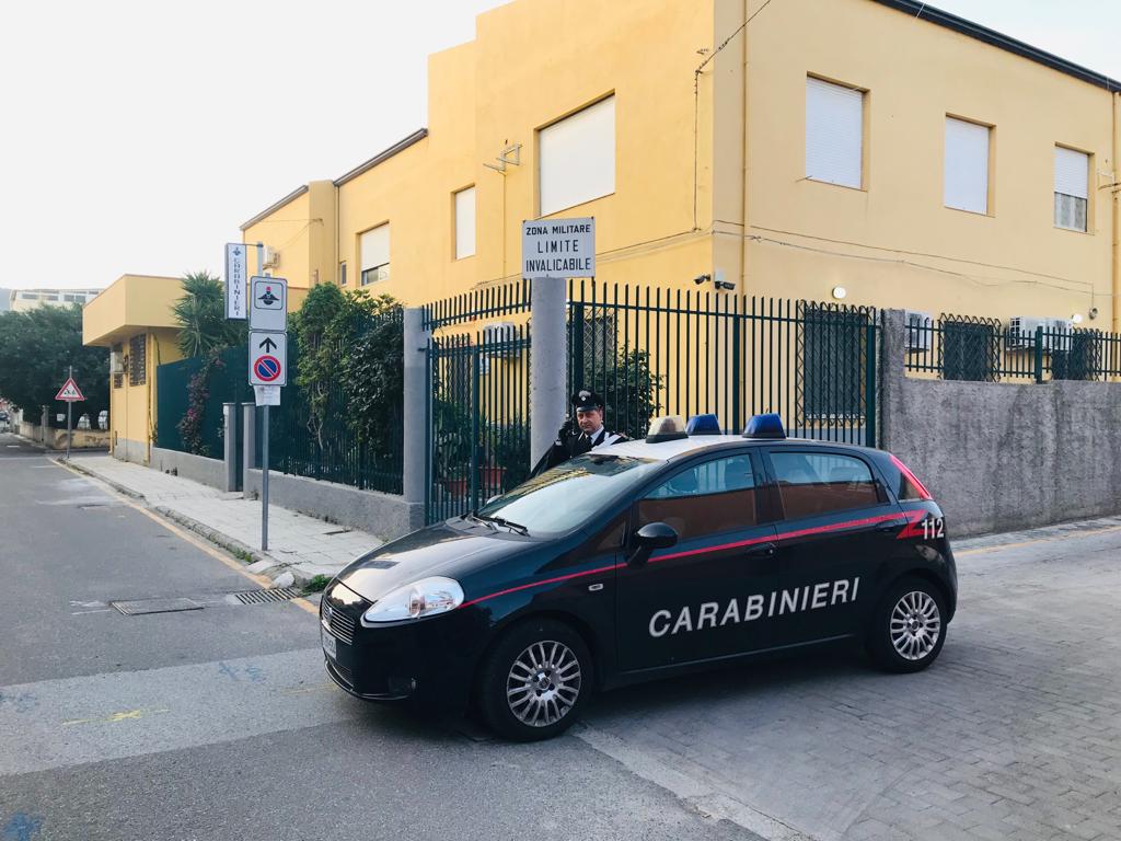 Paga con dosi per pedinare vittima di usura: arrestato 57enne