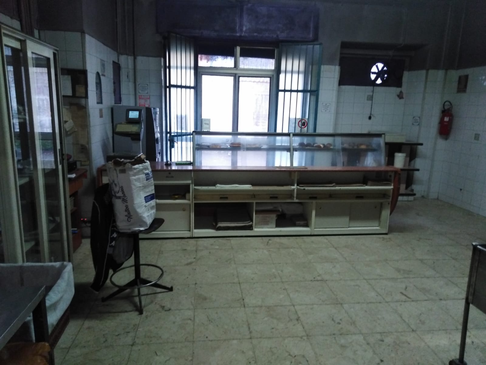 Sicurezza alimentare: panificio e gastronomia non in regola