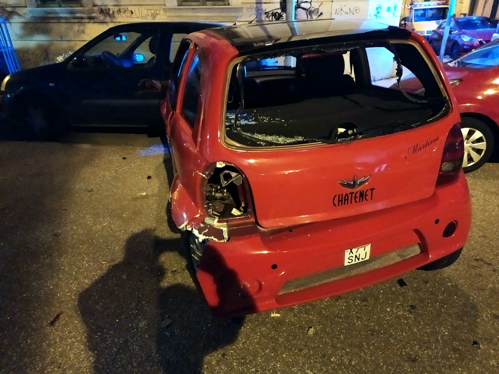 Scontro in pieno centro, due feriti