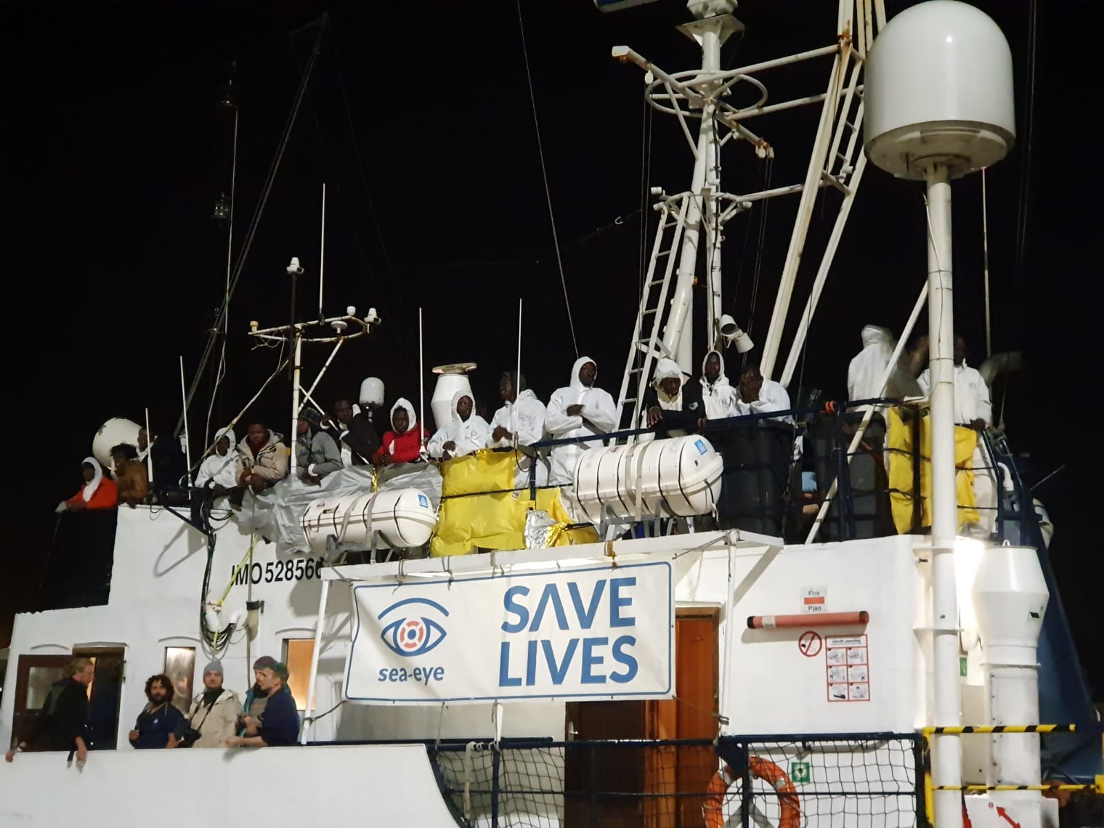 Alan Kurdi elude i controlli e sbarca a Messina