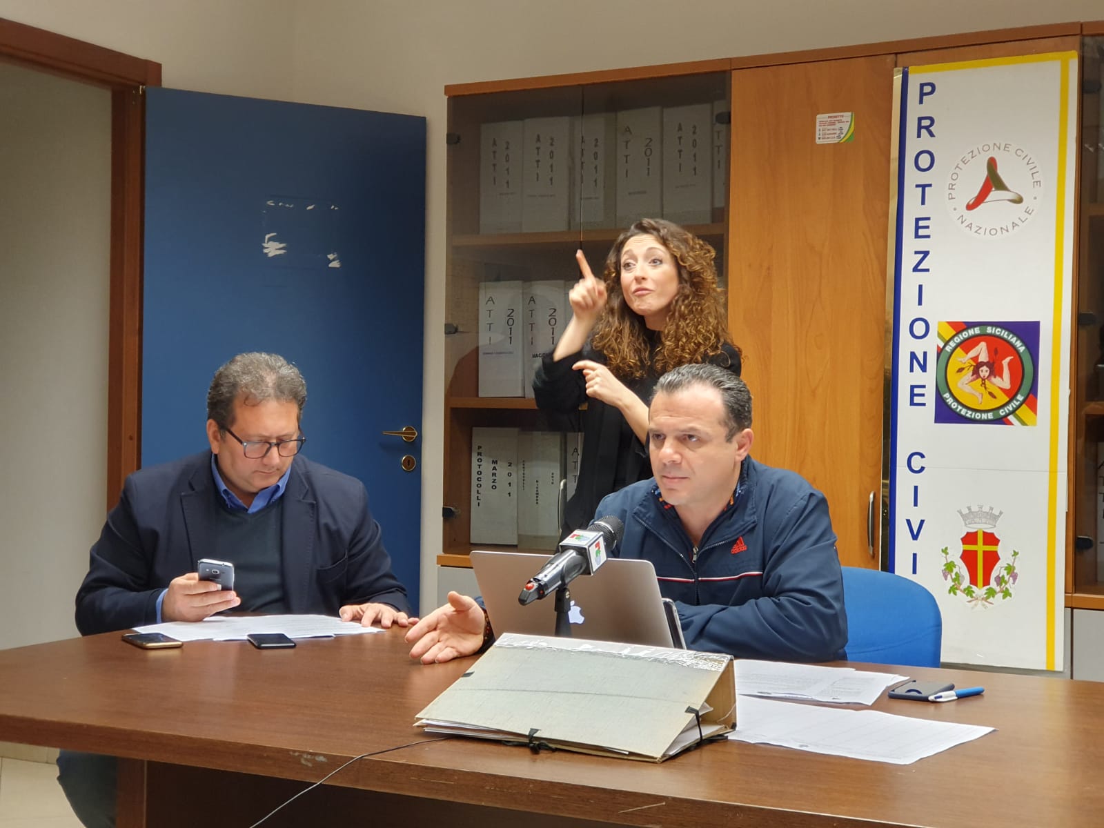 Coronavirus, De Luca “chiude” la città