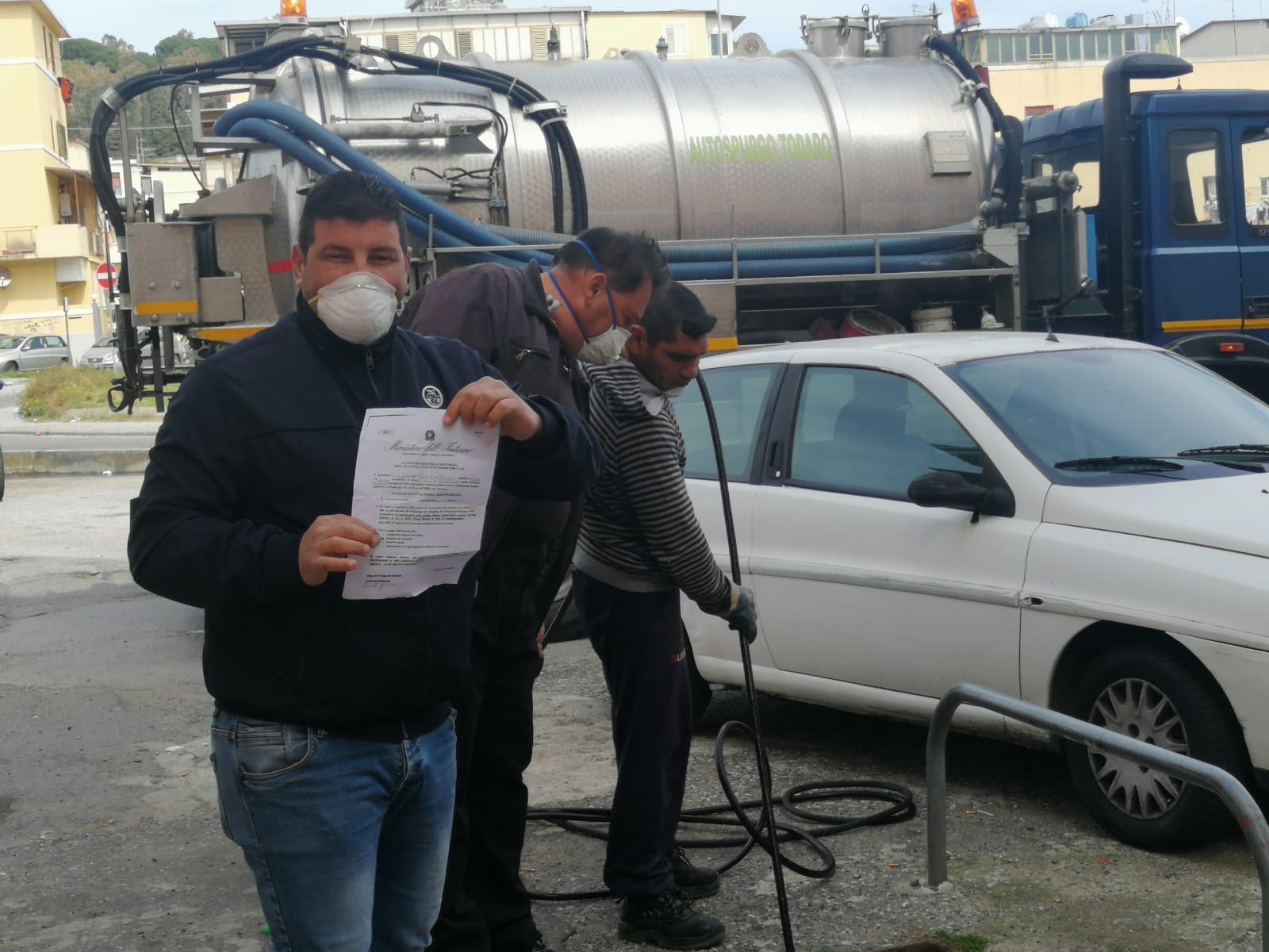 Intervento all'Isolato 13. Bucalo: "Non ci fermiamo nonostante l'emergenza"