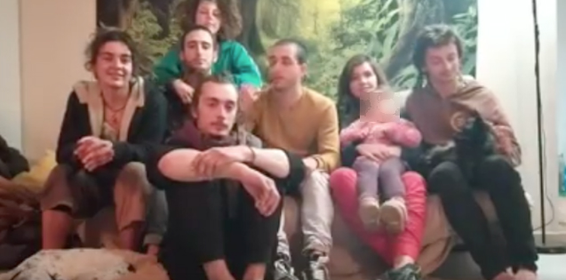 Ecco chi sono quelli della Renault 4 fermati ad Aci Trezza