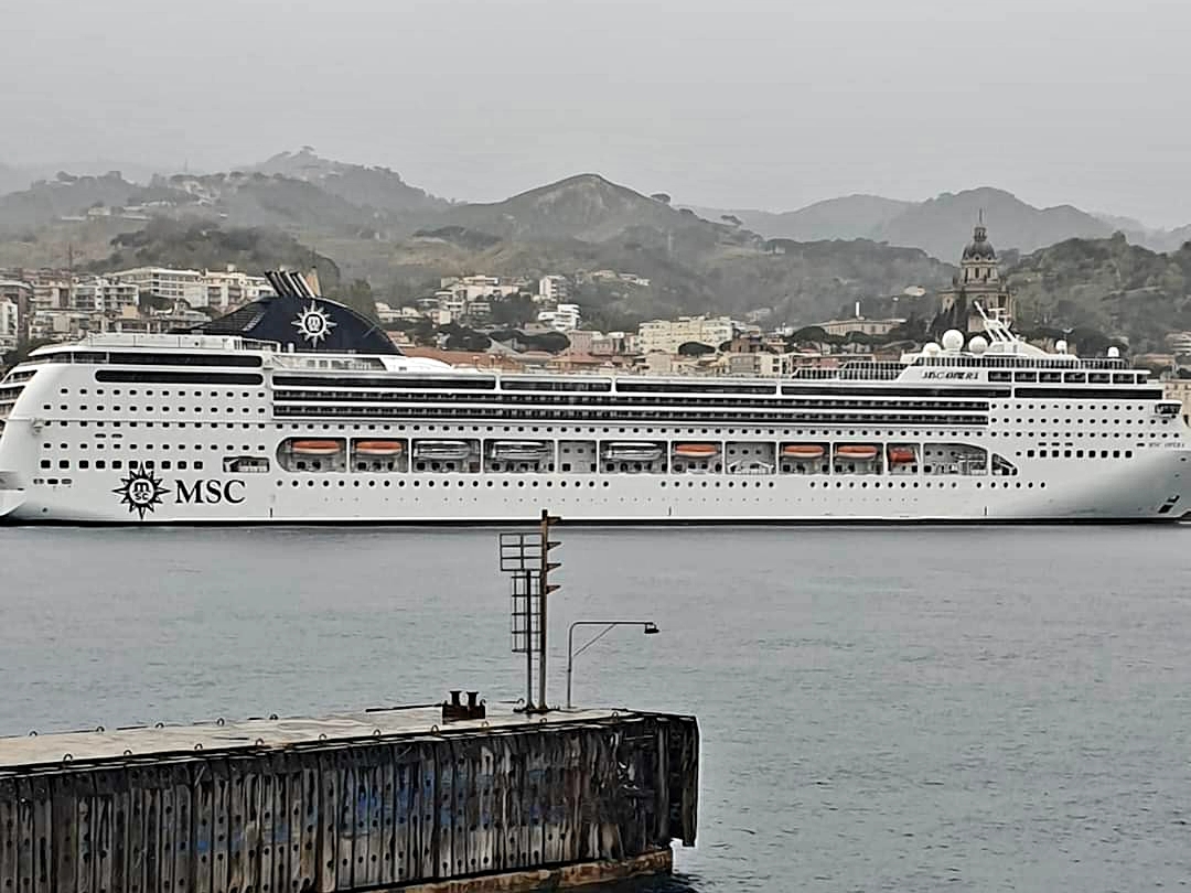 Coronavirus: Malta respinge, Messina accoglie