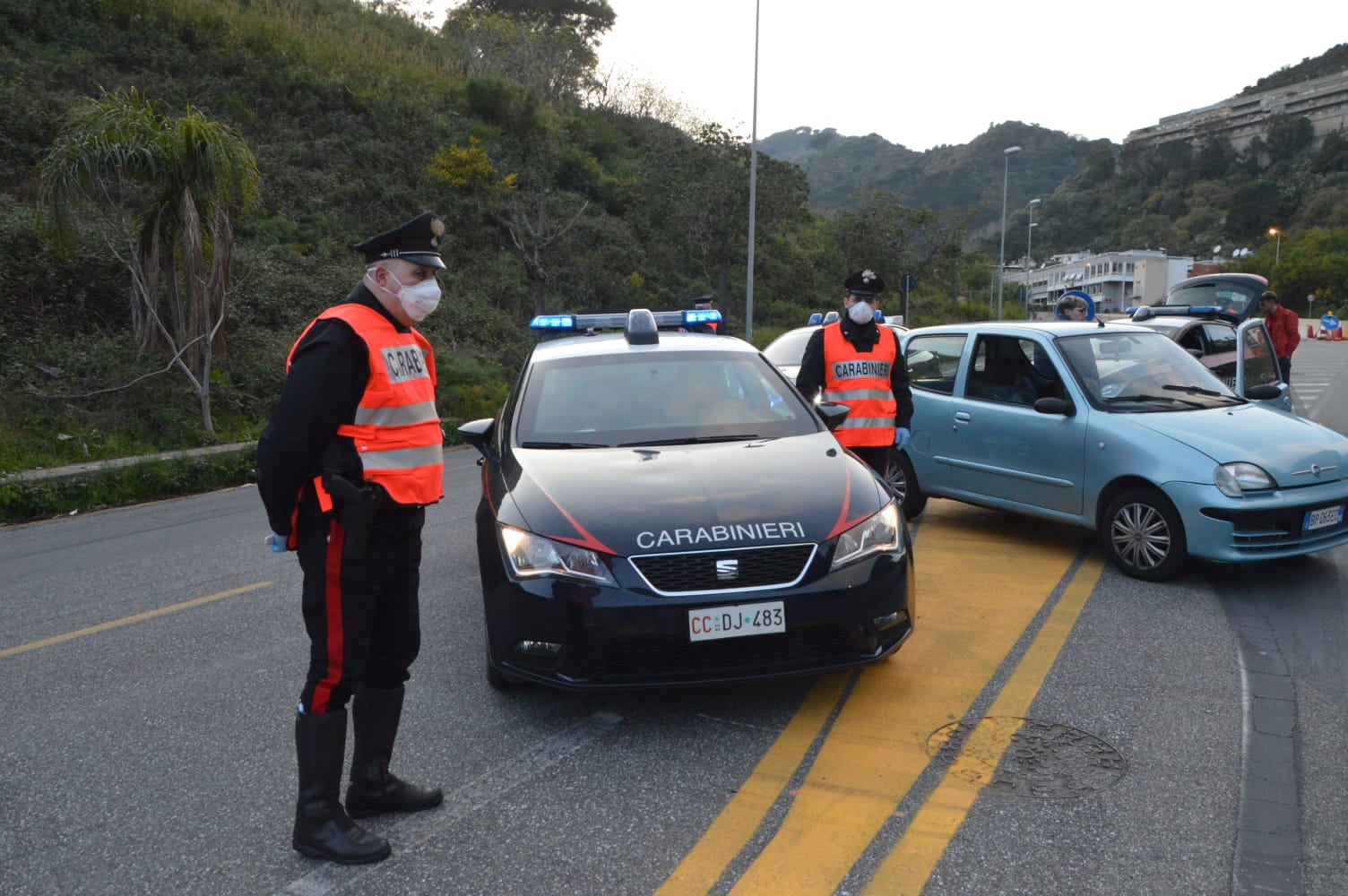 Pasquetta blindata: controlli da cielo, terra e mare
