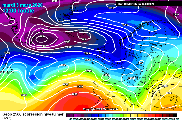 Meteo, vento forte e temperature a picco