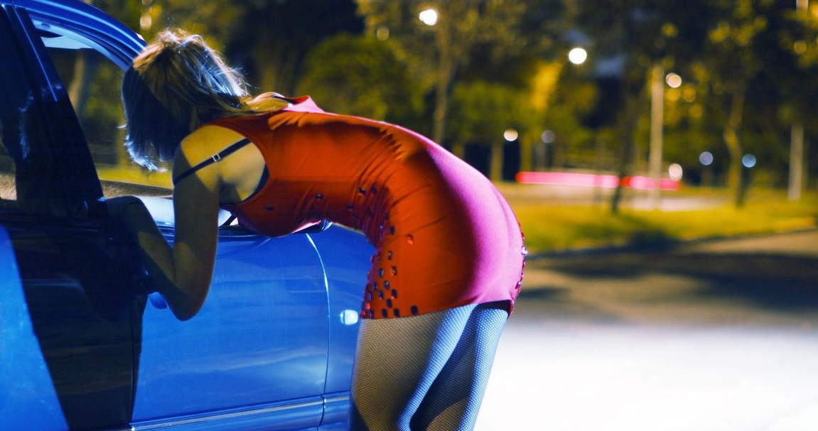 Covid, prostitute in ginocchio per la fame