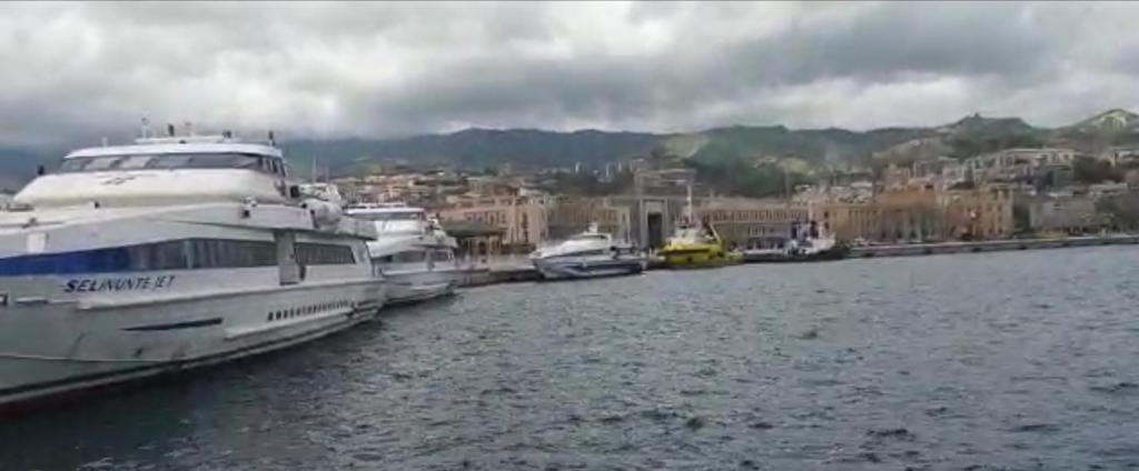 1° Maggio, le sirene dei marittimi risuonano nel mondo