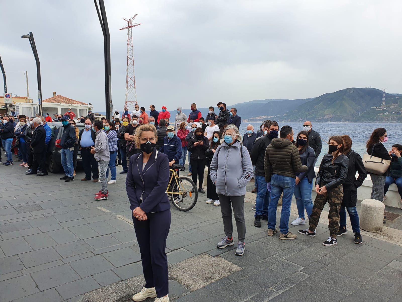 Torre Faro, un corteo di barche per ricordare Giuseppe