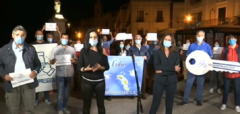 Eolie sempre più isolate: "Il Governo Conte ci aiuti"