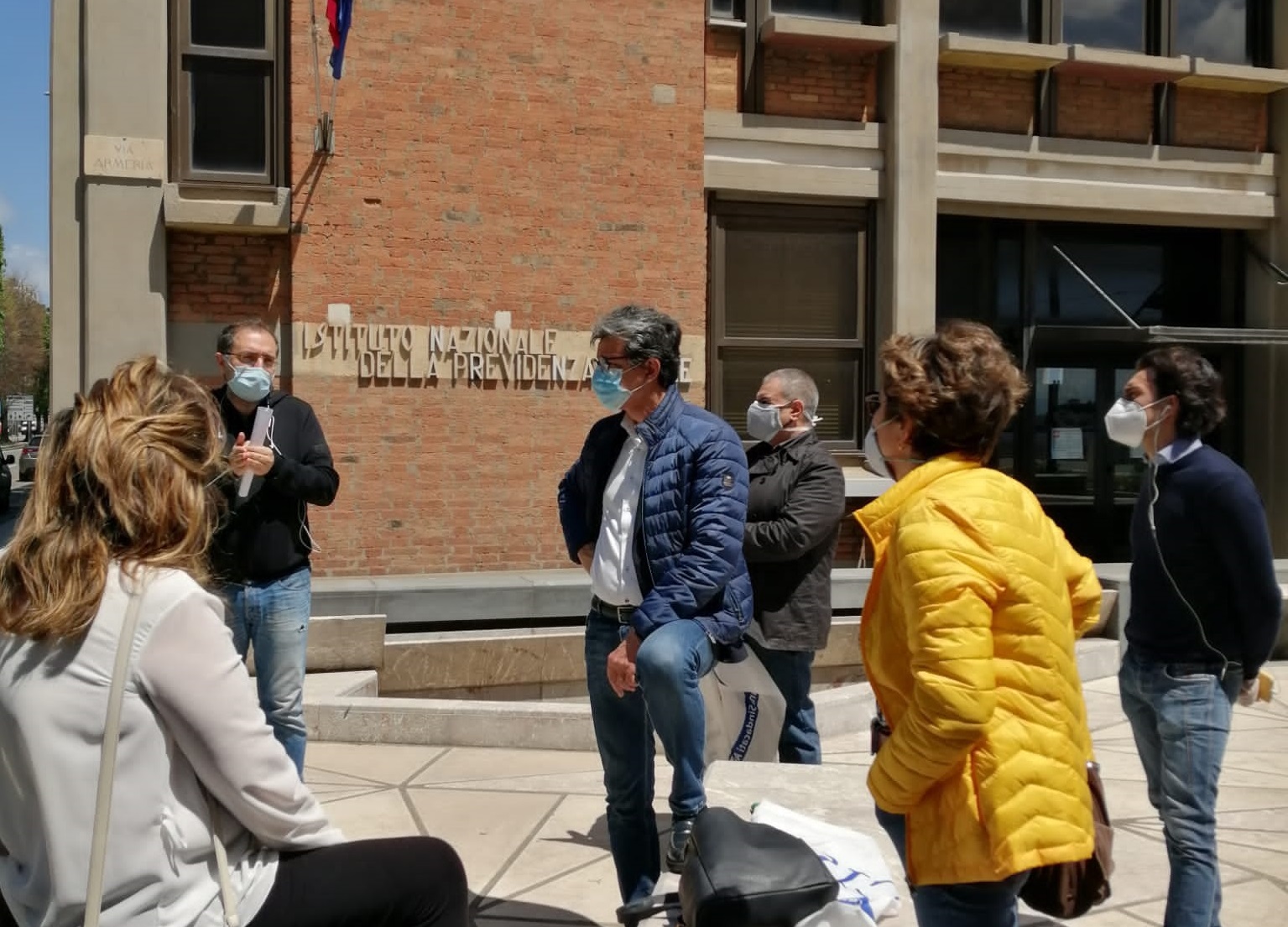 I lavoratori dello spettacolo scendono in piazza: "Chiediamo più tutele"