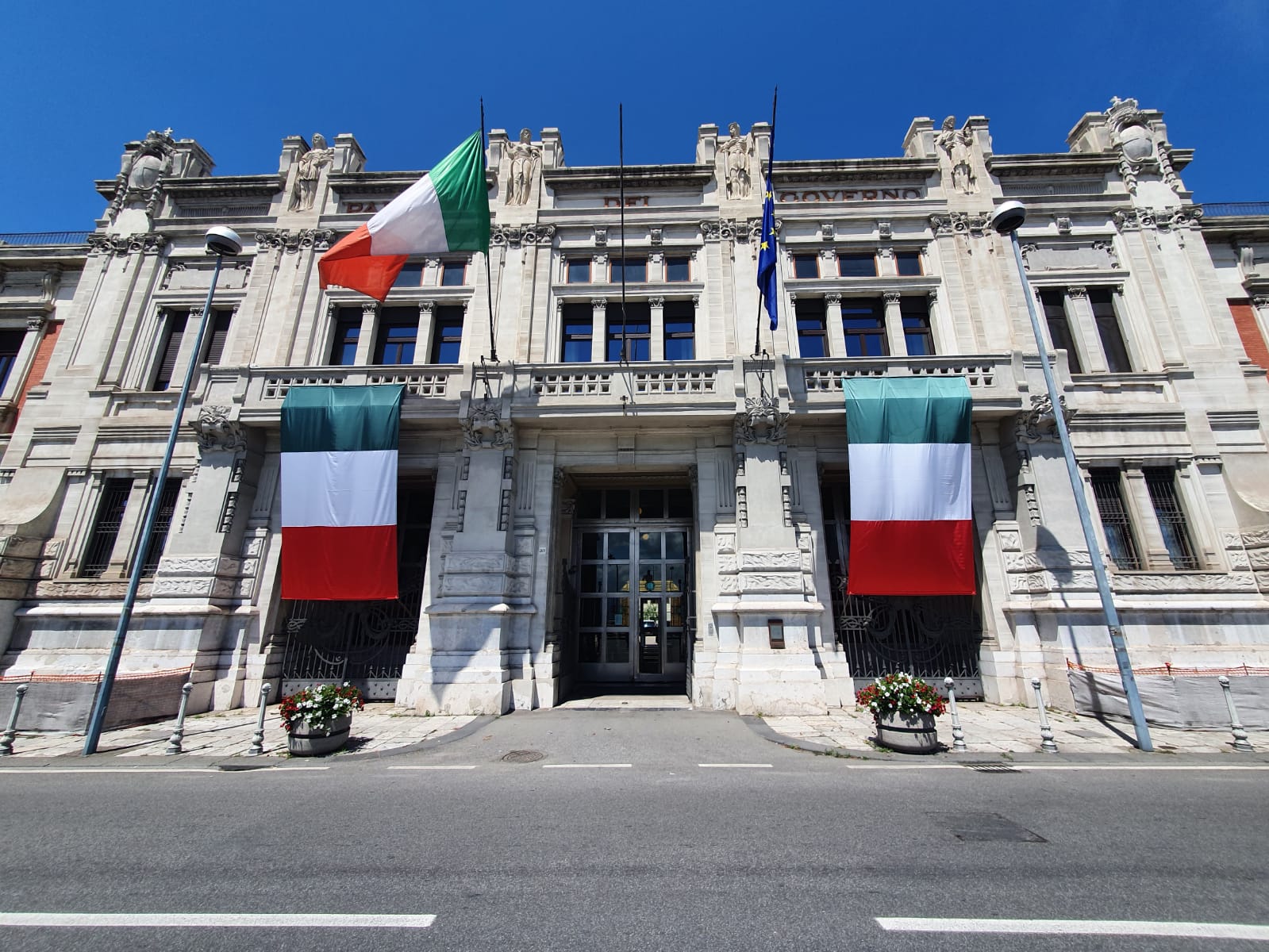 Festa della Repubblica, conferite onorificenze a 9 persone