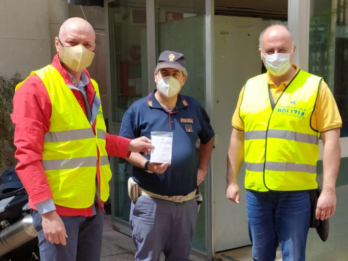 Polizia, Sap: "Avviata distribuzione delle mascherine agli associati"