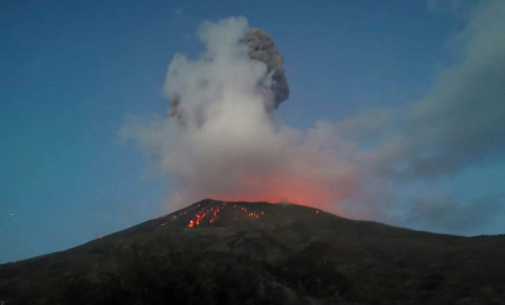 Esplosioni sullo Stromboli, torna la paura