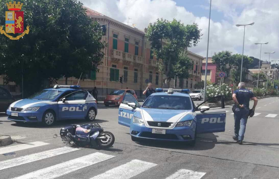 Evade e scassina bar in città: arrestato