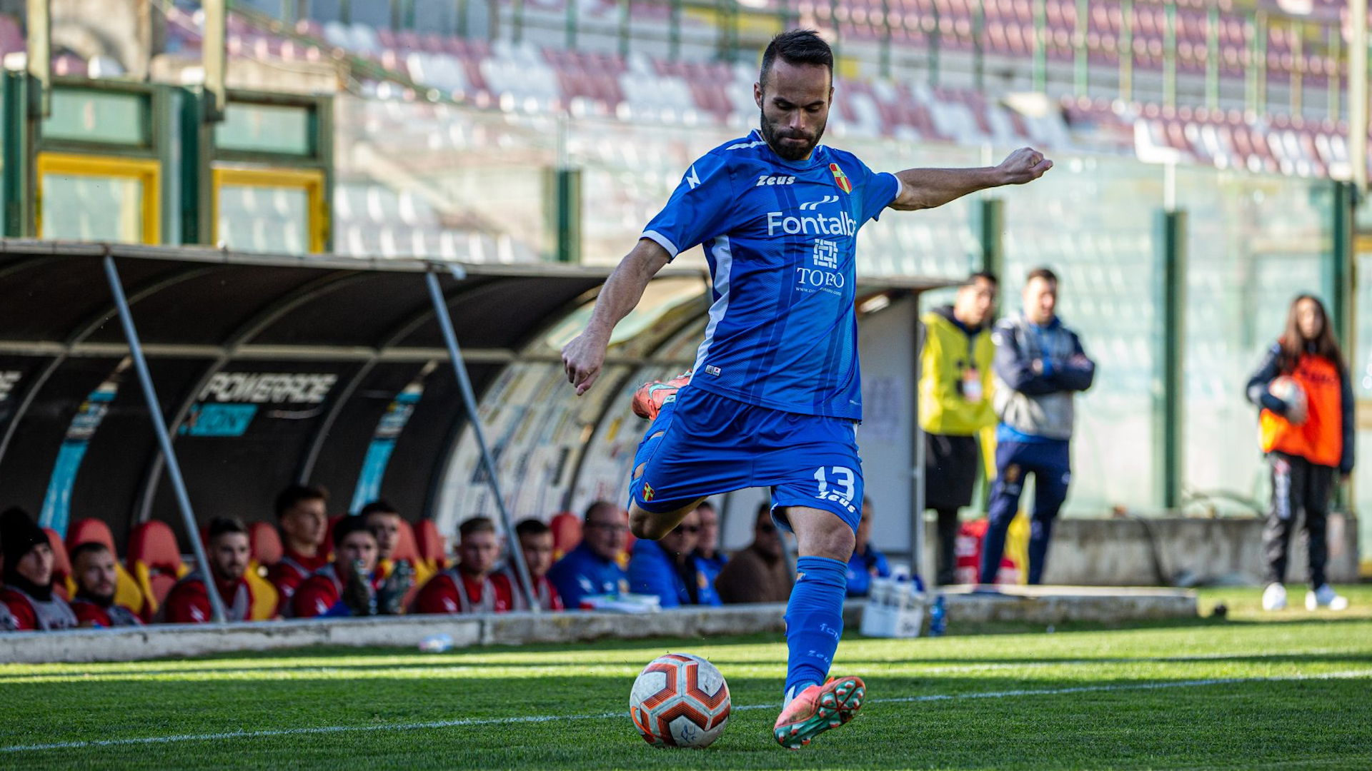 CALCIO MERCATO – Fc Messina conferma il centrocampista Alessandro Marchetti