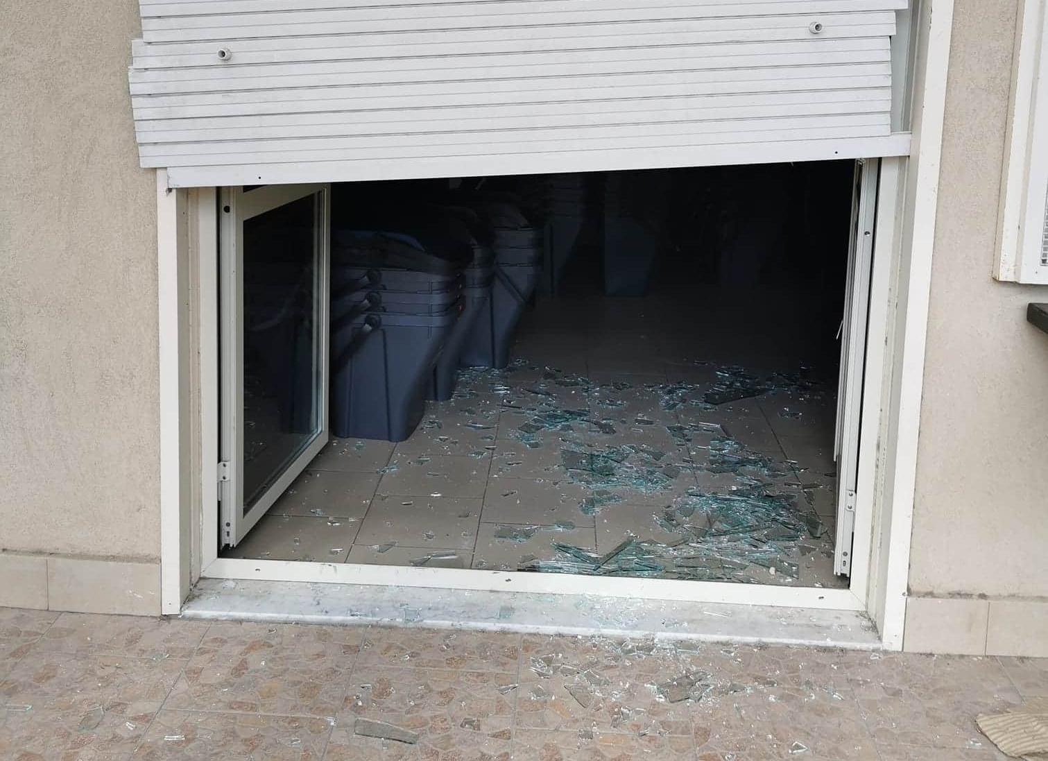 Raid notturno alla V Circoscrizione. Cutè: "E' uno schifo"