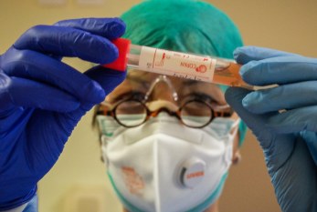 Coronavirus, un solo positivo su oltre mille tamponi