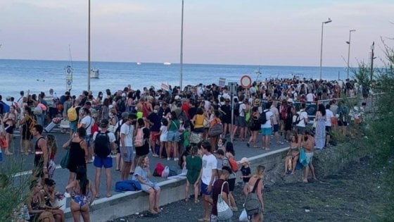 Invasione di turisti alle Eolie, il Codacons invia ispettori