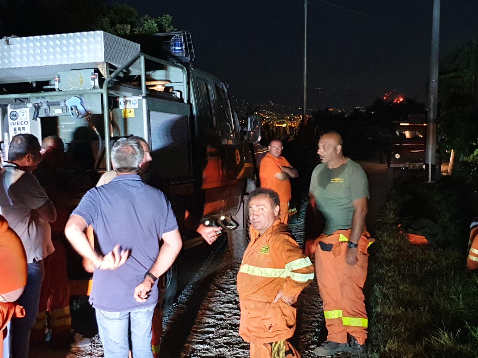 Precipita autobotte in un dirupo, muore forestale di 67 anni