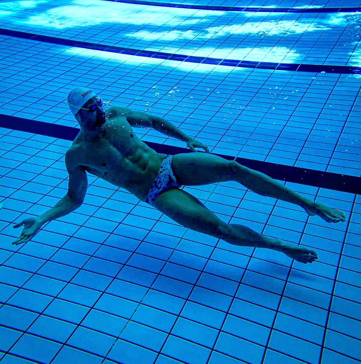 NUOTO – Il campione e nazionale italiano Marco Orsi ospite alla piscina "Vittorio Magazzù"