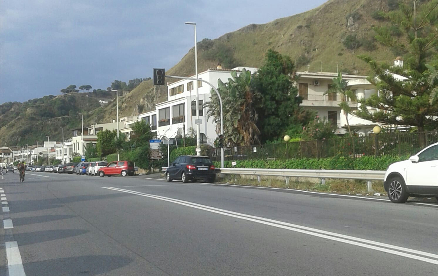 Scende la pioggia, i semafori di Santa Margherita vanno in tilt