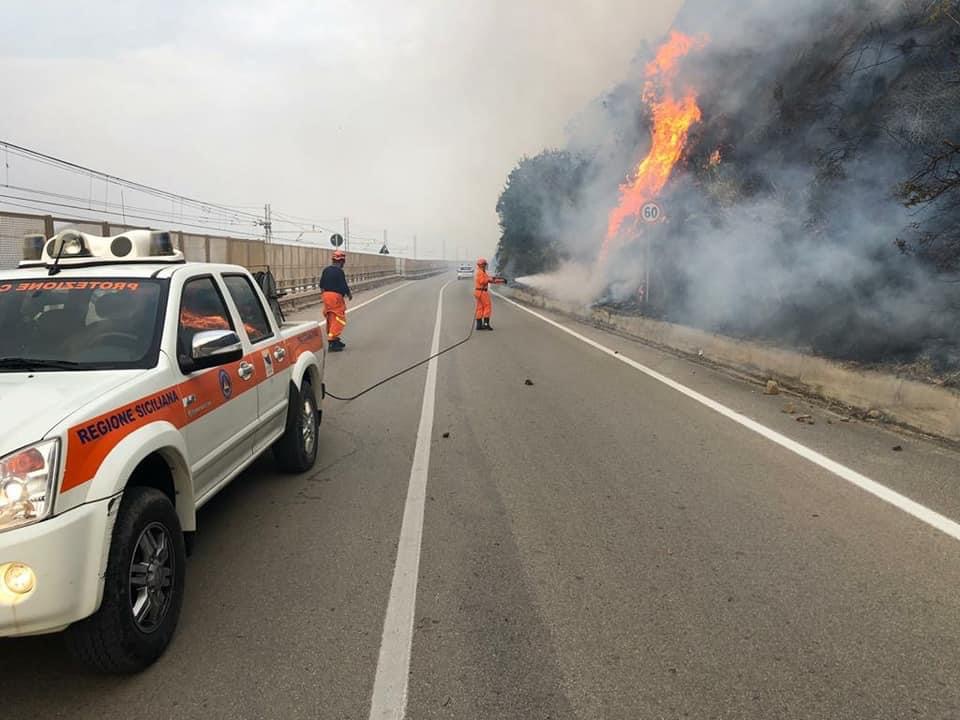 Esercitazione antincendio ad Alcara Li Fusi e Longi