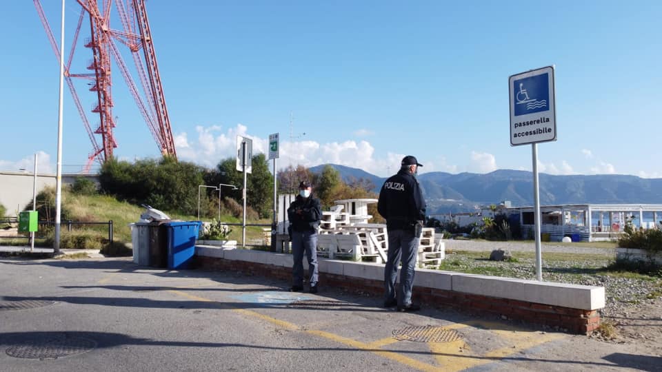 Faro "zona rossa", a S. Margherita gara di motocross: De Luca e le sue contraddizioni