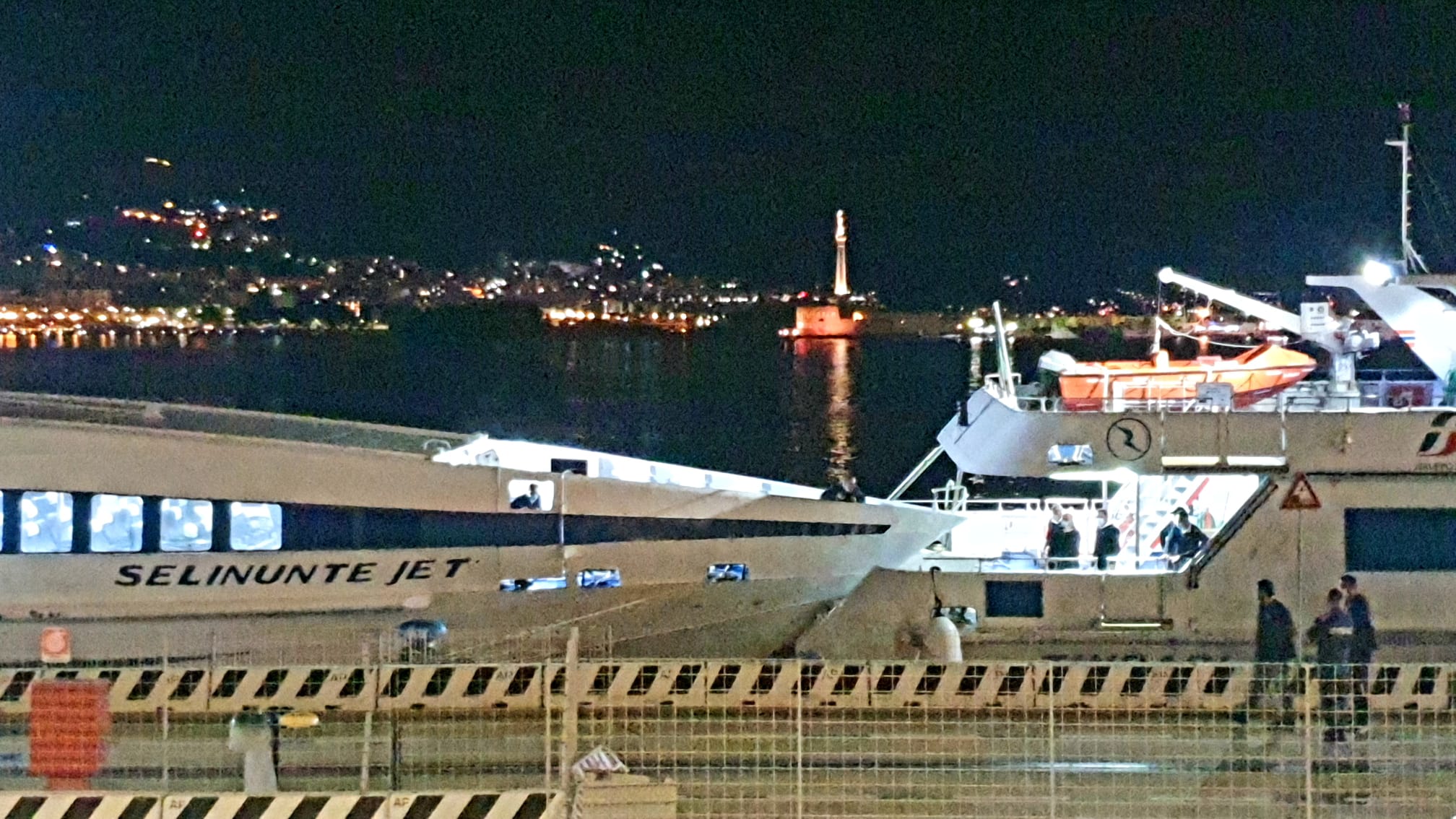 Scontro mezzi Blujet, sindacati: "L'Authority valuti anche le troppe ore di lavoro"