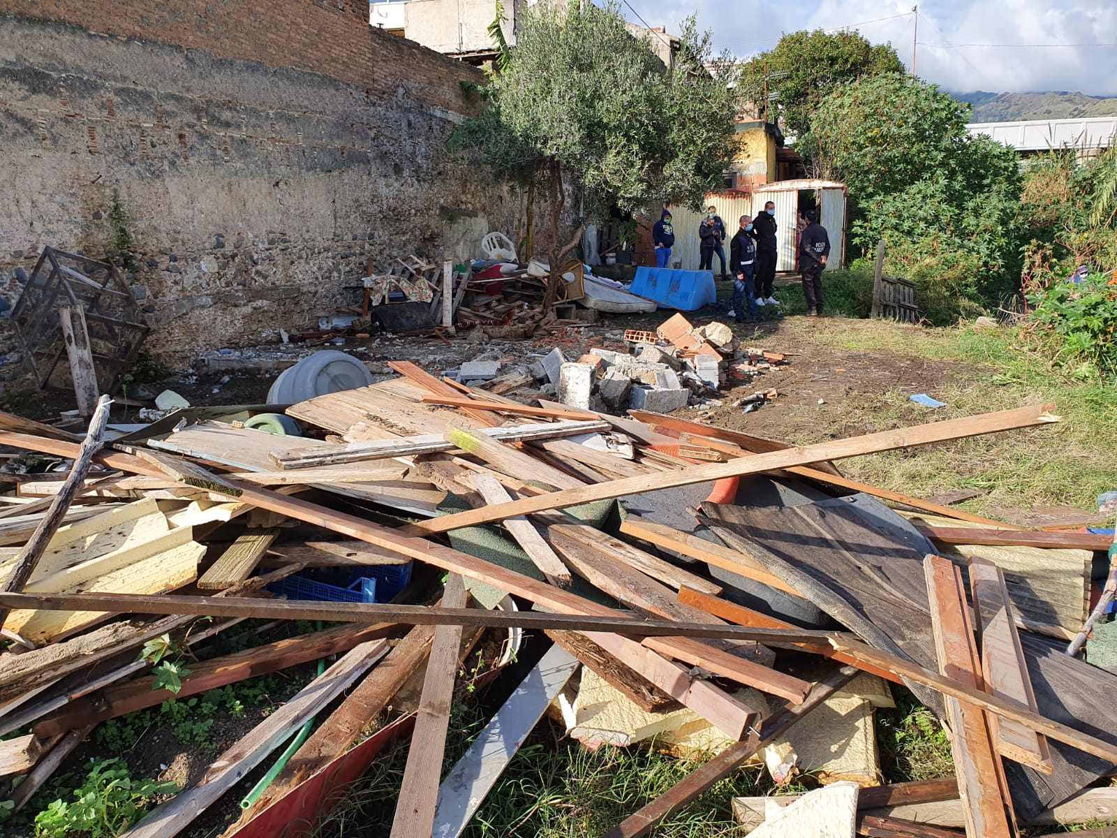 Torrente Briga, scoperta discarica abusiva