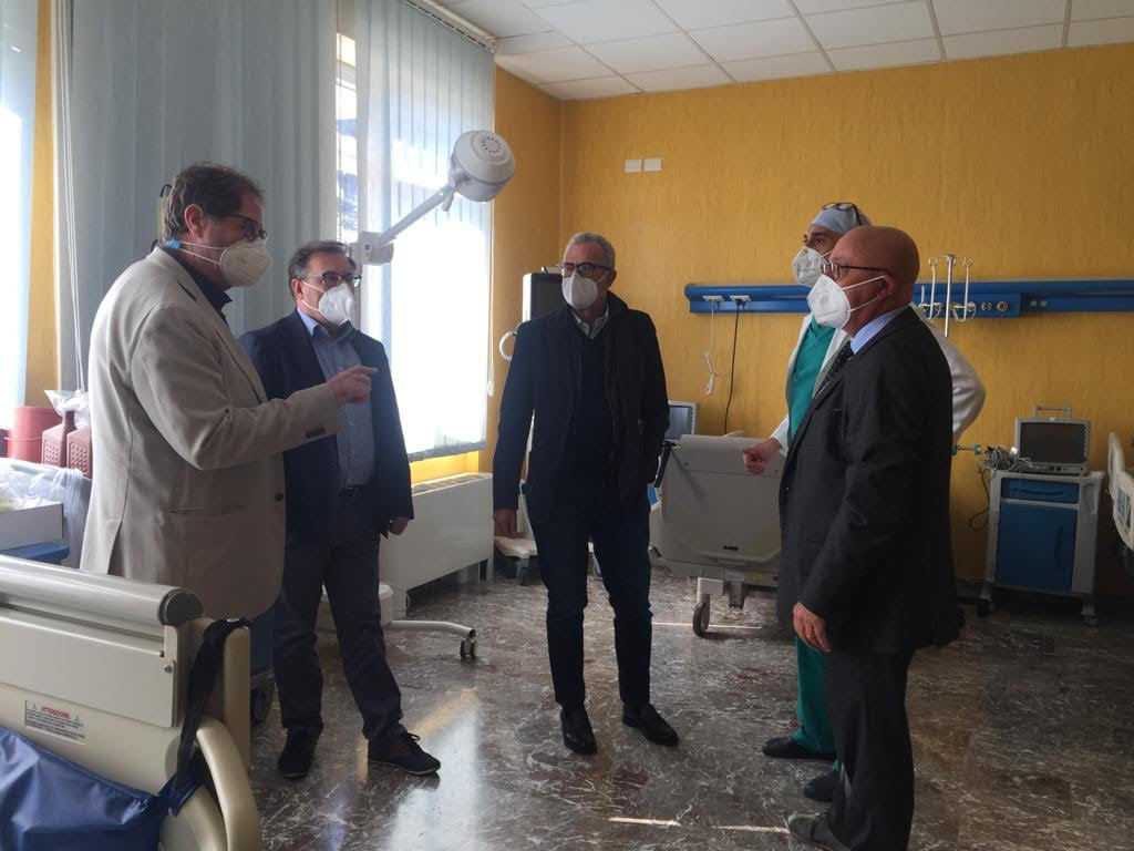 Posti aggiuntivi Covid, sopralluogo di La Paglia e Alagna a Taormina