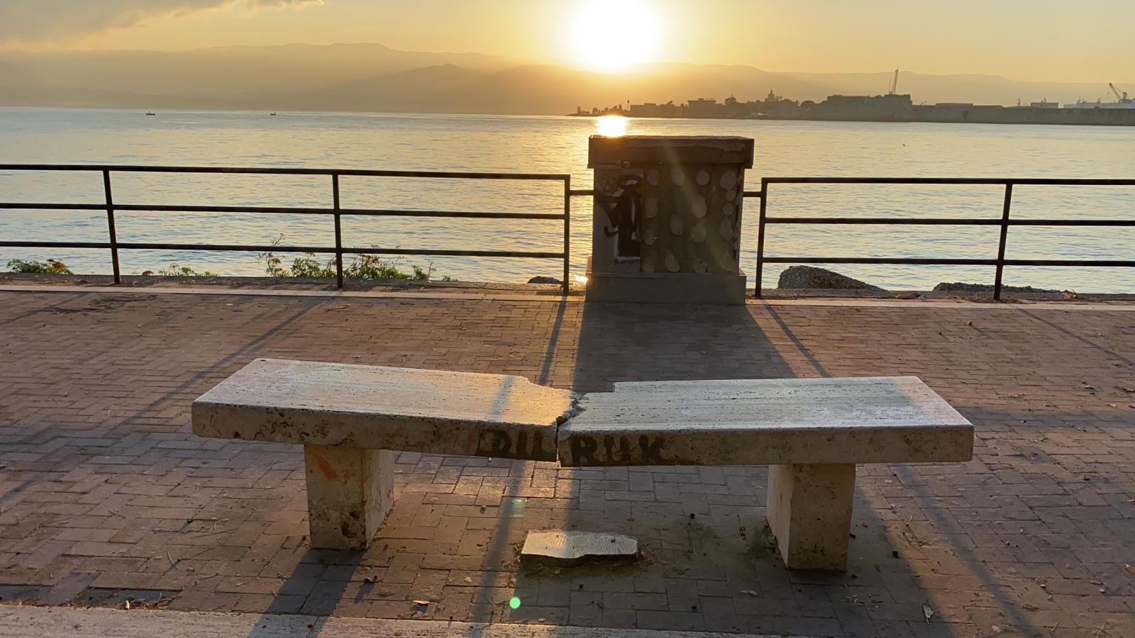 Passeggiata a mare, Vento dello Stretto e Fare Verde denunciano lo scempio
