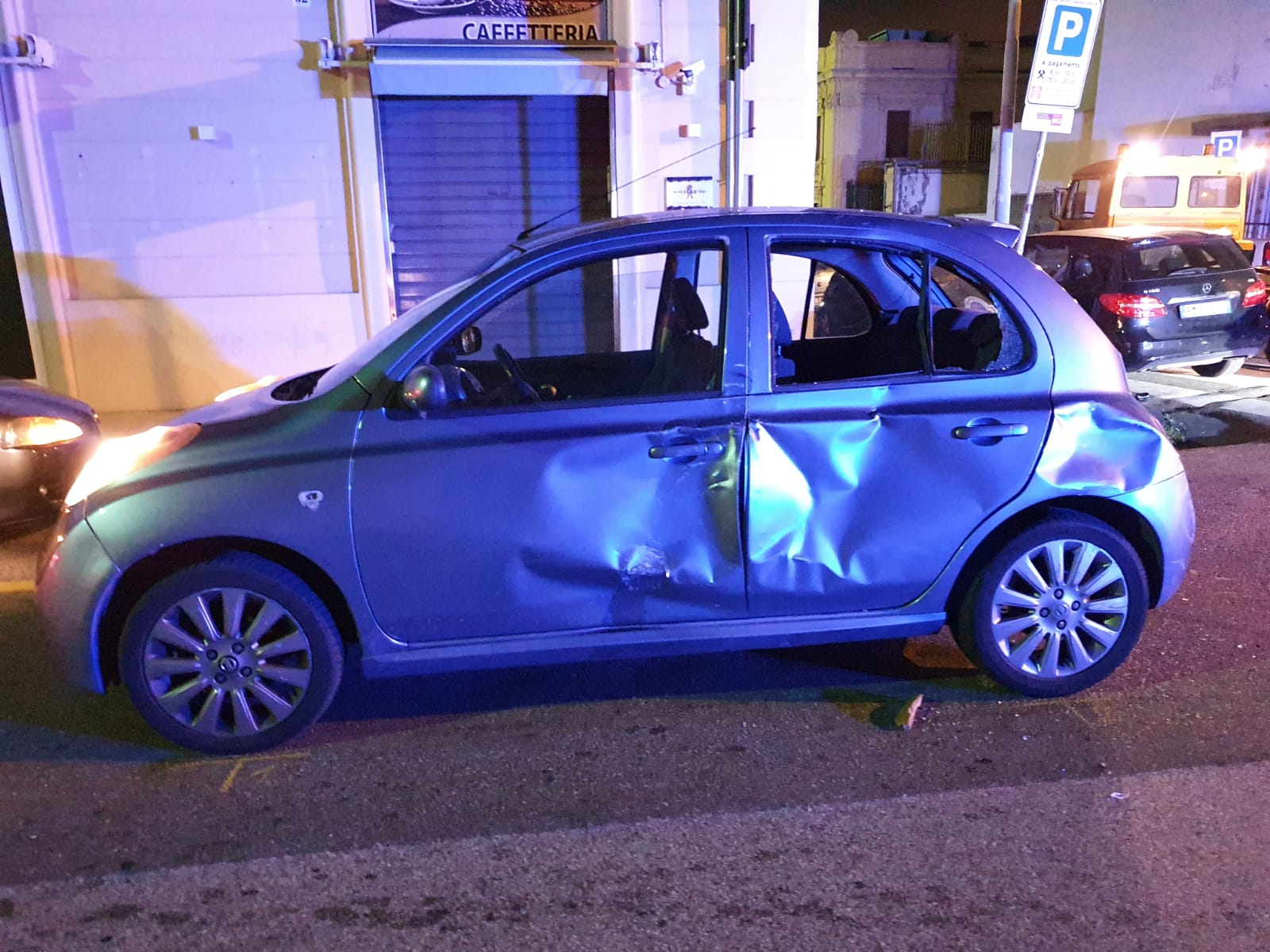 Scontro auto-scooter: c’è un ferito