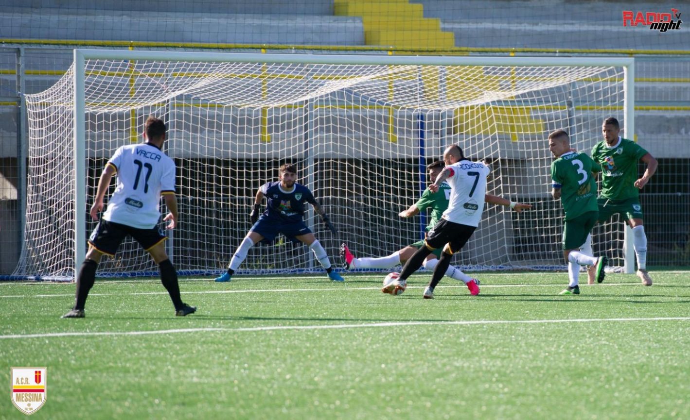 CALCIO SERIE D – Bollino dal dischetto fa felice l'ACR Messina. Superato il Roccella Jonica